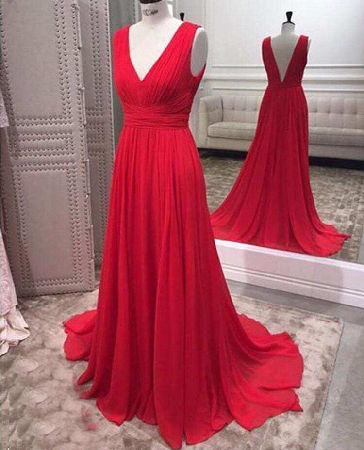 فستان أحمر طويل | Long Red Dress