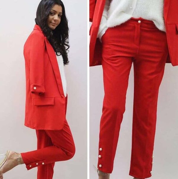 طقم أحمر | Red Suit