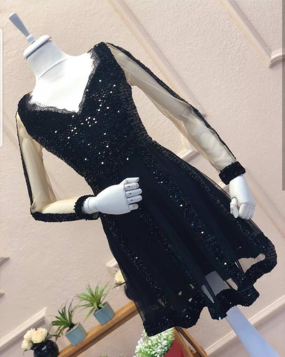 فستان أسود قصير | Short Black Dress